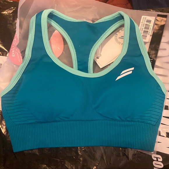 New Do You Even Scrunch Seamless Crop XS - Picture 6 of 8